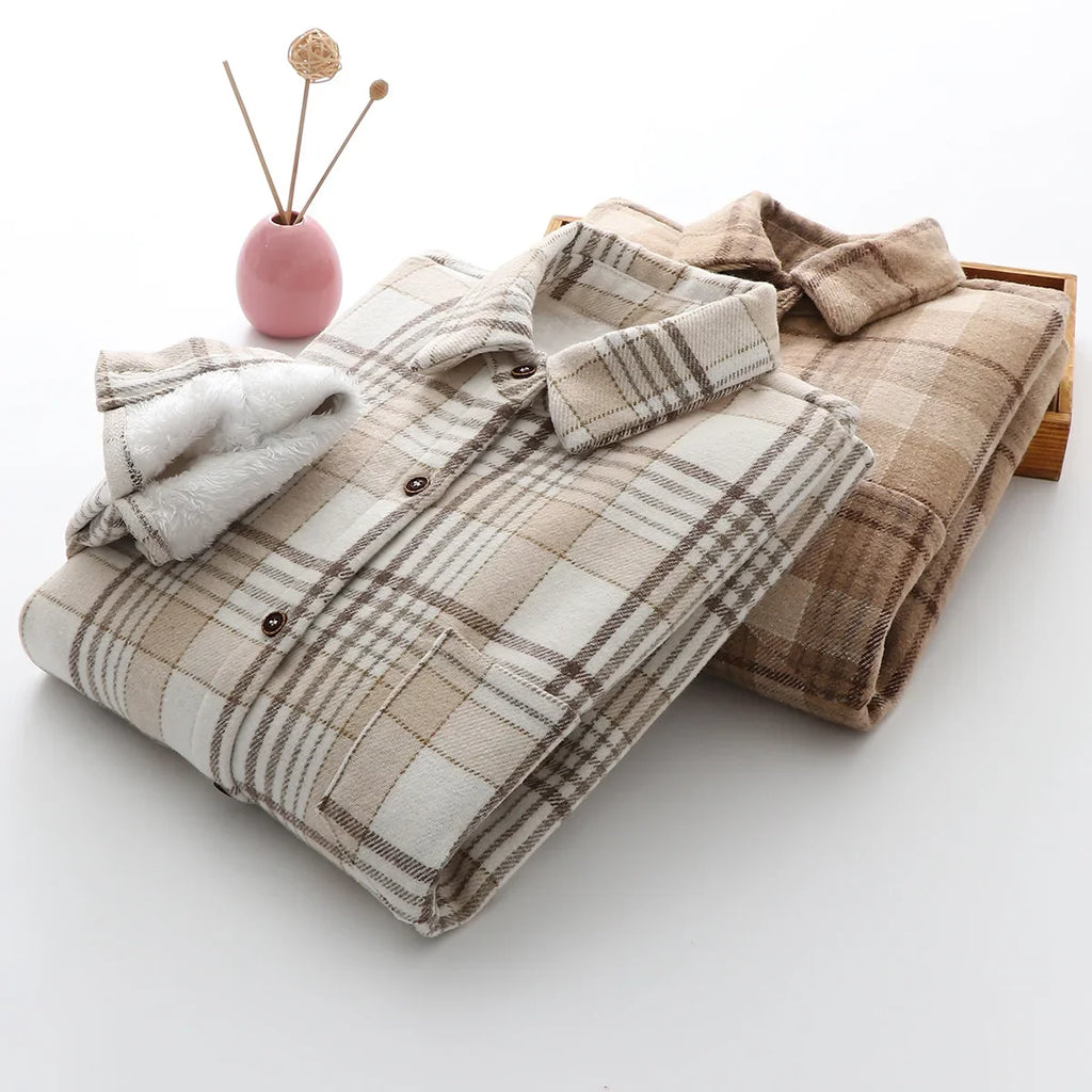 Fashion Thick Velvet Plaid Shirts Women Autumn Winter Keep Warm Blouses and Tops New Casual Slim Female Clothes Outwear REFW