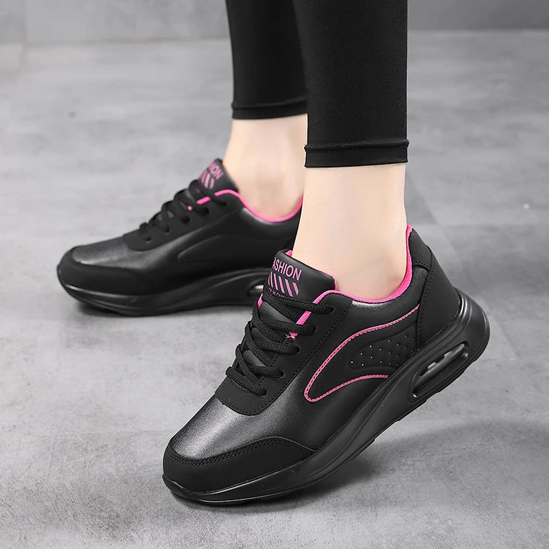 2025 New Women's Fashionable Sneakers Leather Women's Casual Shoes Lace Up Flat Shoes Ladies Lightweight Fitness Walking Shoes
