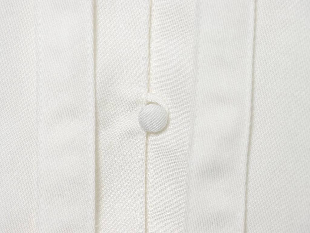 Winter new women's casual versatile temperament simple and fashionable long sleeved single breasted pleated collar top