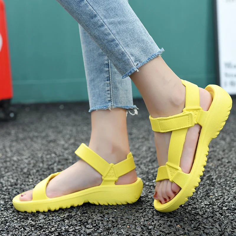 Womens Sandals Summer Trend Anti-slip Wear-resistant Lightweight EVA Flat Sandals for Women Outdoor Beach Shoes for Women