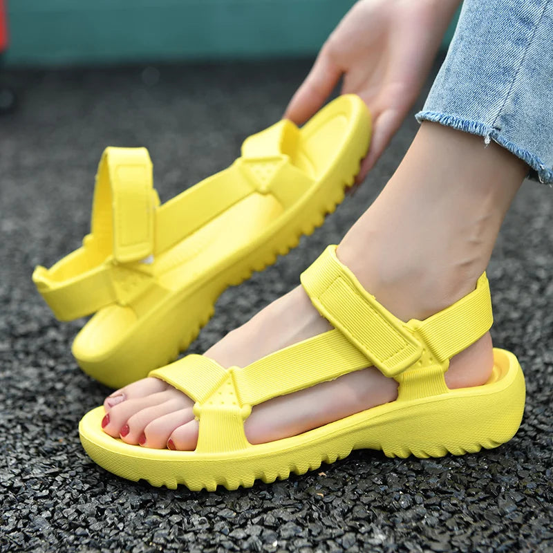 Womens Sandals Summer Trend Anti-slip Wear-resistant Lightweight EVA Flat Sandals for Women Outdoor Beach Shoes for Women