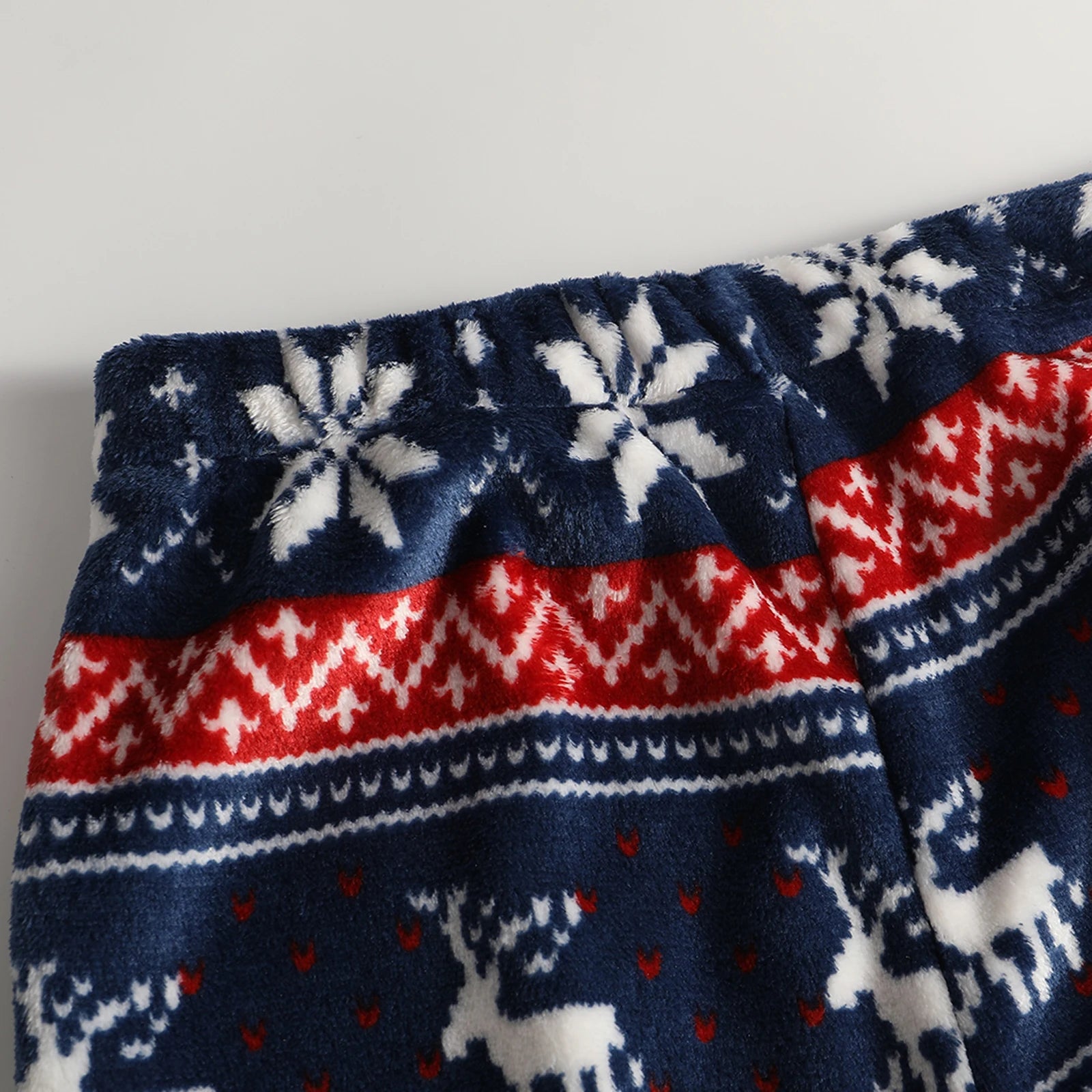 Women Christmas Printed Pajama Pants Winter Warm Soft Plush Sleep Pants Comfy Elastic Waist Home Clothes Bottoms with 2 Pockets