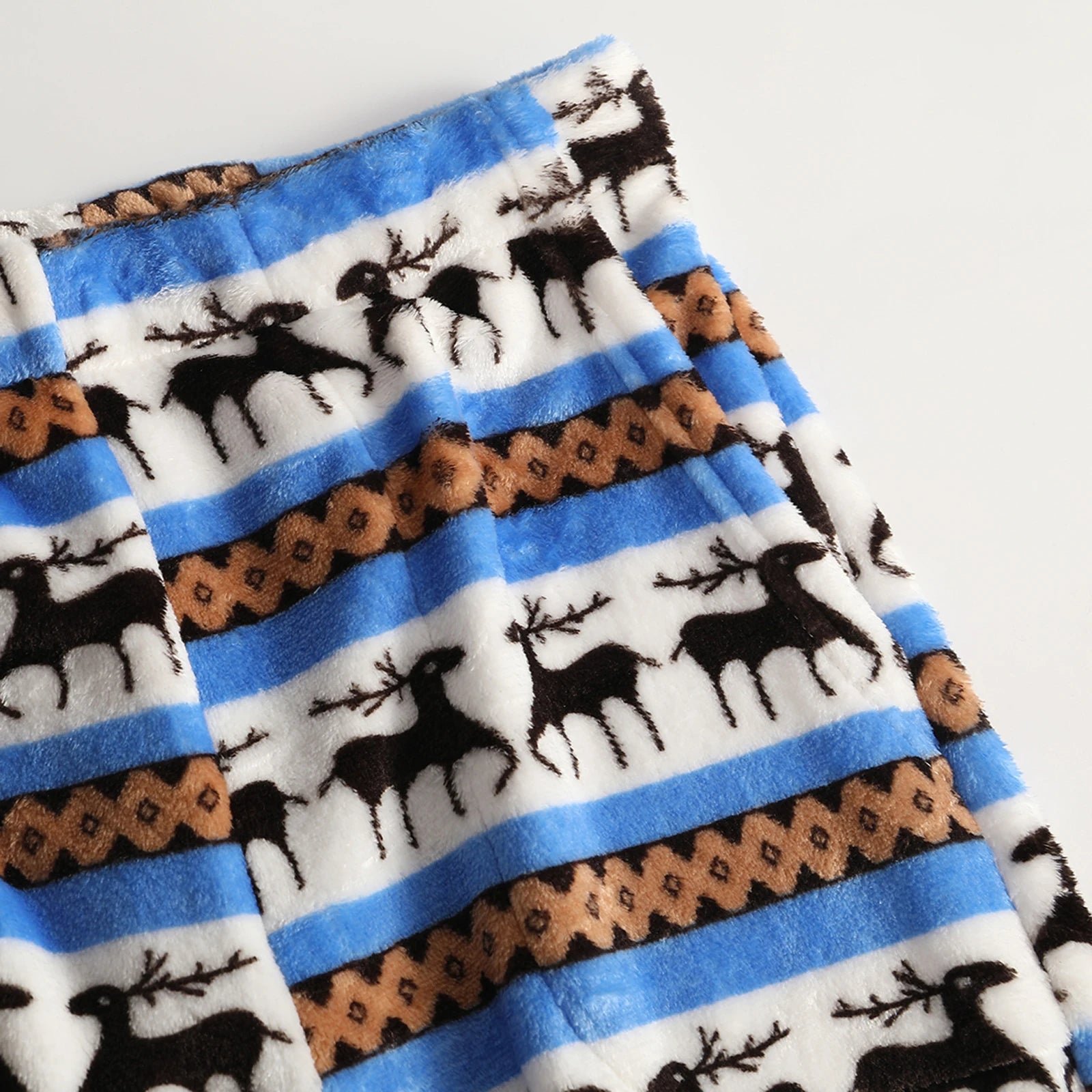 Women Christmas Printed Pajama Pants Winter Warm Soft Plush Sleep Pants Comfy Elastic Waist Home Clothes Bottoms with 2 Pockets