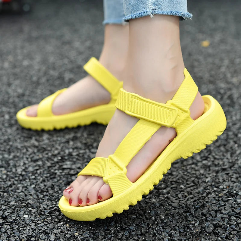 Womens Sandals Summer Trend Anti-slip Wear-resistant Lightweight EVA Flat Sandals for Women Outdoor Beach Shoes for Women