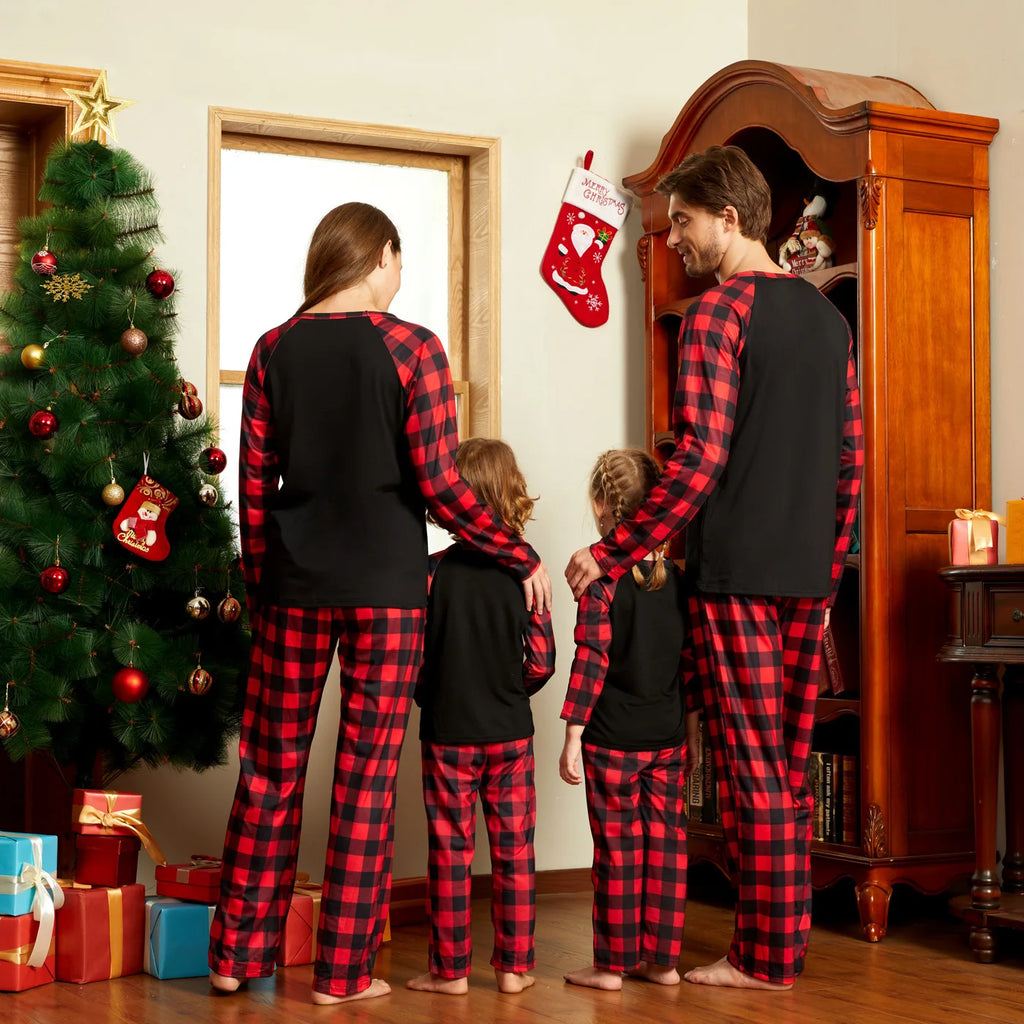 Christmas Pajamas Family Look Outfits Santa Claus Print Underwear Women Matching Clothes Set Casual Loose Sleep Men Clothing